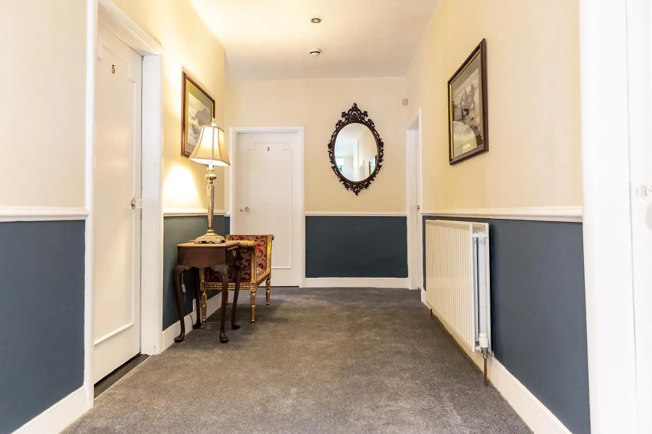 Aaron Court B&B Dublin Bed & Breakfast